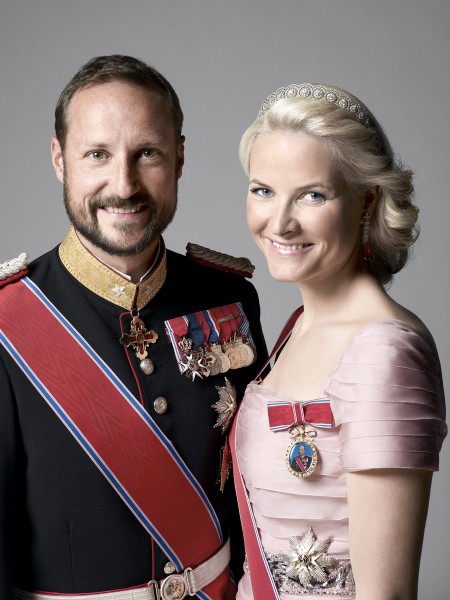 DD.KK.HH. Kronprins Haakon og Kronprinsesse Mette-Marit. Foto Sølve Sundsbø, Det kongelige hoff