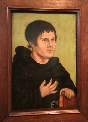 Posthum portrait of Martin Luther as Augoustiner Monk. painted by the Cranach studio. 1546. At Germanisches National Museum Nürnberg. Foto: Henning Høholt